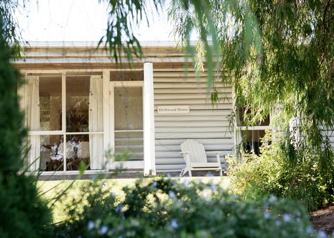 Driftwood House - Robe Retreats - Accommodation Broome 0