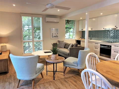 Hastings Beach Houses, The - Accommodation Broome 2