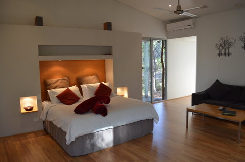 Hidden Valley Forest Retreat - Accommodation Broome 2