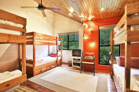 Indooroopilly - Accommodation Broome 1
