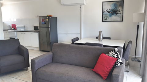 Jadran Motel And El Jays Holiday Lodge - Accommodation Broome 2