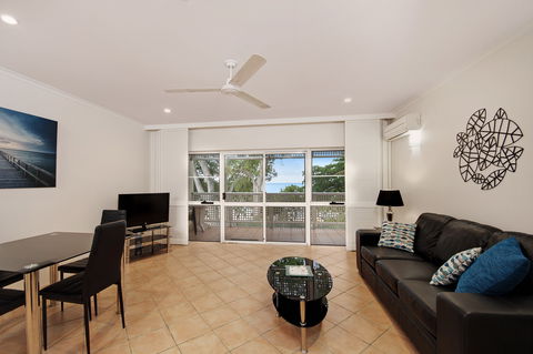 Marlin Waters Beachfront Apartments - Accommodation Broome 1