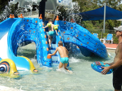 Middle Rock Holiday Resort - Accommodation Broome 1