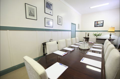 Point Lonsdale Guest House - Accommodation Broome 1