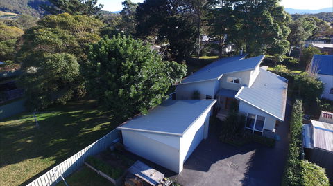 Renown House - Accommodation Broome 0