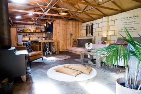 Trader Jack's - Accommodation Broome 2