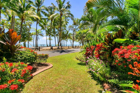 Agincourt Beachfront Apartments - Accommodation Broome 0