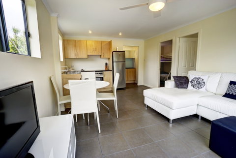 B And B At Orient Point - Accommodation Broome 0