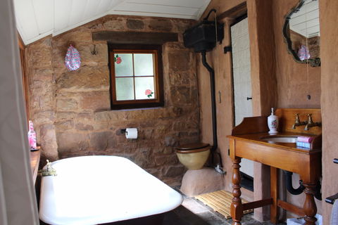 Bluey Blundstone's Accommodation - Accommodation Broome 2