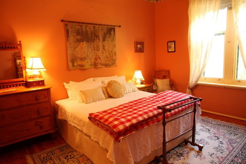 Buxton Manor - Garden And Loft Apartment - Accommodation Broome 1