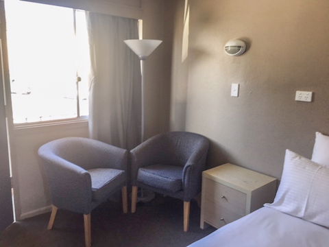 Commercial Hotel Motel Lithgow - Accommodation Broome 0