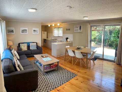 Crows Nest - Accommodation Broome 0