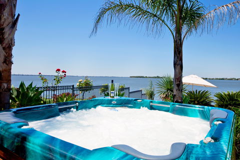 Edgewater Mulwala - Accommodation Broome 1