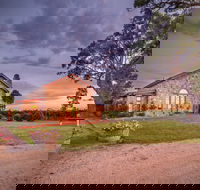 Honeysuckle Rise Country Accommodation - Accommodation Broome