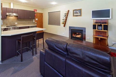 Kickenback Studio - Accommodation Broome 1