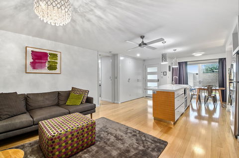 Limestone Coast Apartments - Accommodation Broome 2