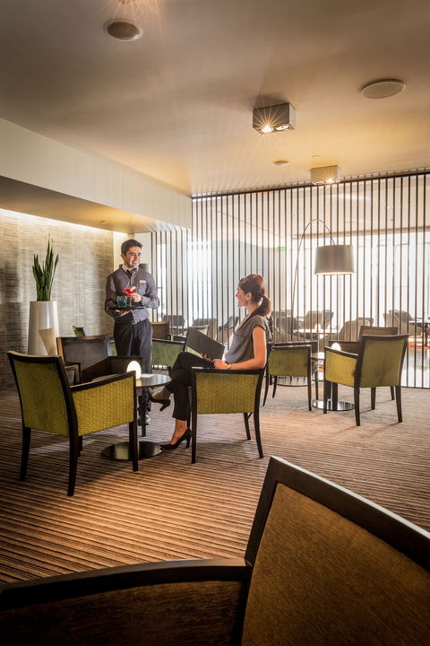 PARKROYAL Melbourne Airport - Accommodation Broome 2