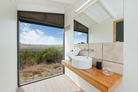 Pebble Point - Accommodation Broome 2