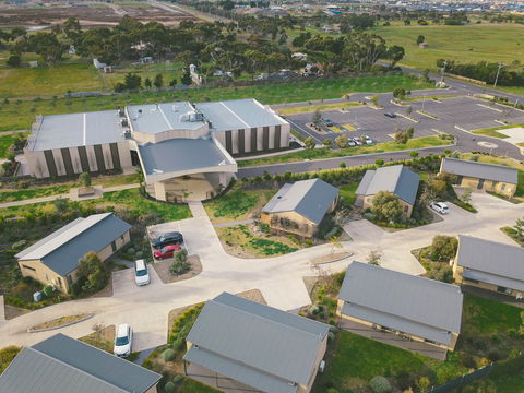 Quality Suites Seasons 5 Resort - Accommodation Broome 0