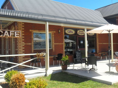 Sheffield Motor Inn - Accommodation Broome 2