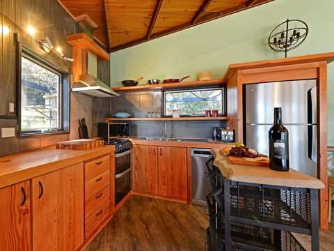 Taylors Bay Cottage - Accommodation Broome 1