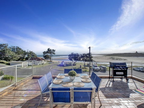 The Rotunda At Gerroa - Accommodation Broome 0