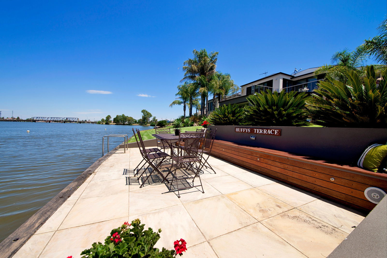 Yarrawonga VIC Accommodation Broome