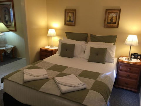 Curtis Falls Mountain Retreat - Accommodation Broome 8
