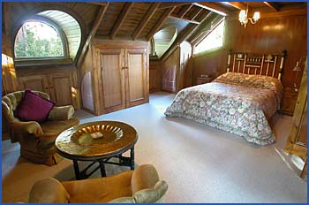 Olinda VIC Accommodation Broome