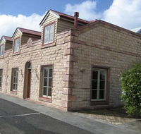 54 on Bank - Accommodation Broome