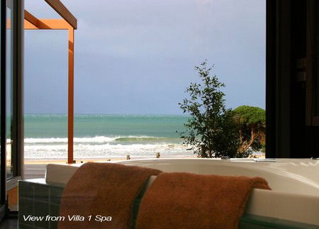 Chocolate Gannets - Accommodation Broome 3