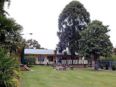 Snowy River Homestead Bed And Breakfast - Accommodation Broome 2