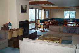 Trackers Mountain Lodge - Accommodation Broome 0