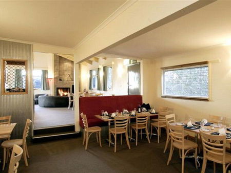 Cooroona Alpine Lodge - Accommodation Broome 1