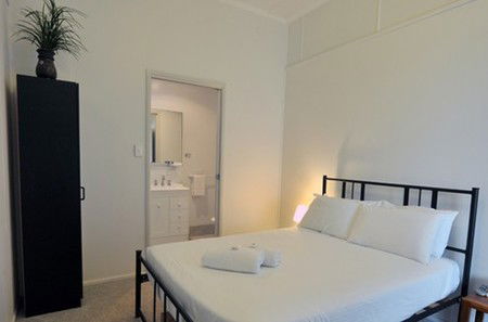 Alexandra Lodge Bundaberg - Accommodation Broome 0