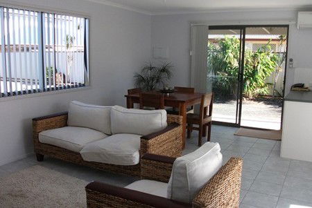 Alexandra Lodge Bundaberg - Accommodation Broome 2