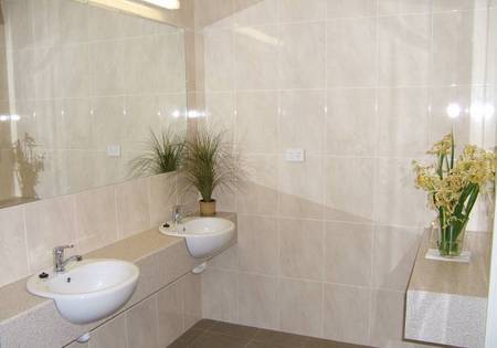 Astra Backpackers - Accommodation Broome 1
