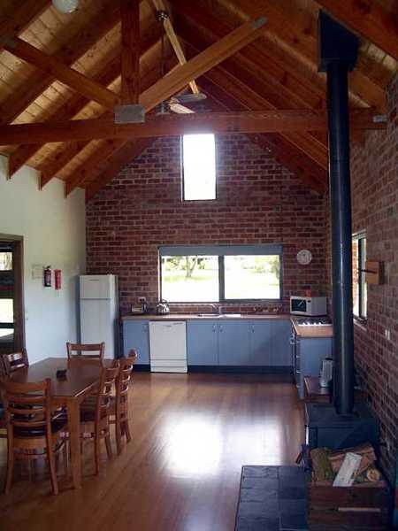 Prom Coast Holiday Lodge - Accommodation Broome 3