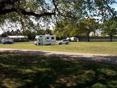 Sale Showground Caravan And Motorhome Park - Accommodation Broome 0