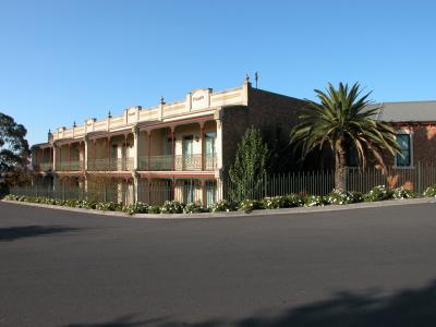 Terrace Motel Cranbourne - Accommodation Broome 2