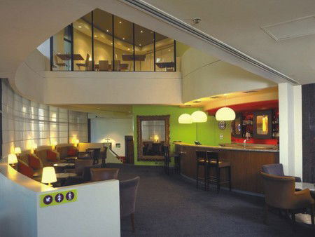 Vibe Hotel North Sydney - Accommodation Broome 3