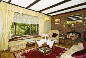 Curtis Falls Mountain Retreat - Accommodation Broome 1