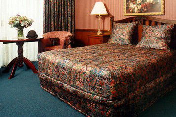 Clifton Lodge - Accommodation Broome 5
