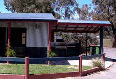 Golden Country Motel And Caravan Park - Accommodation Broome 5