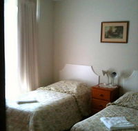 Camellia Court House and Holiday Apartments - Accommodation Broome