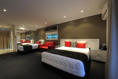 The Gateway Village Holiday Park - Accommodation Broome 0