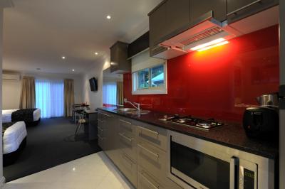 The Gateway Village Holiday Park - Accommodation Broome 1