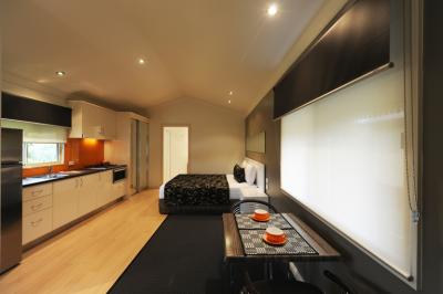 The Gateway Village Holiday Park - Accommodation Broome 2