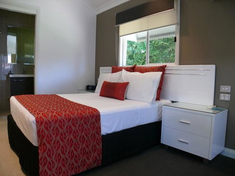 The Gateway Village Holiday Park - Accommodation Broome 9