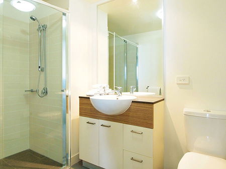 Oaks Charlotte Towers - Accommodation Broome 2